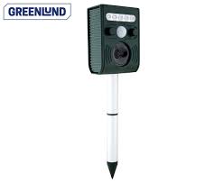 Simple and easy to use, they can in this guide we look at indoor pest repellers, explain their effectiveness, understand how they operate and review our top 4 pest rejects, all of. Greenlund Solar Ultrasonic Possum Animal Repeller Catch Com Au