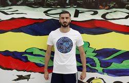 23 ocak 1996 doğumlu forvet oyuncusu almanya, kosova ve i̇sviçre milli takımlarında oynama hakkına sahip. Yeni Transferimiz Kemal Ademi Den Aciklamalar Fenerbahce Spor Kulubu