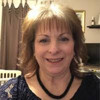 Gloria Dietz's Instagram, Twitter & Facebook