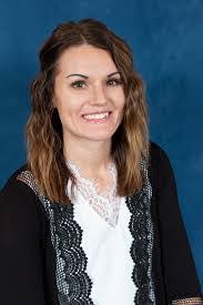 Amanda Thrift's Instagram, Twitter & Facebook