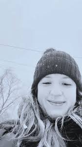 Snow day!!! Snow show!!! Going live tonight at 9pm CT. ❄️☃️🥶  #sweetlizzyproject #tiktokban #tiktoklive #snowday