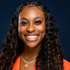 Nina Rutherford's Instagram, Twitter & Facebook