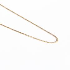 At chains of gold, we refer to the singapore chain as a 'twist curb' chain. 9ct Gold Spiga Chain Seol Gold