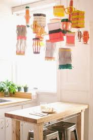 9 Tips That Can Make Or Break Your Wedding Reception With Images Diy Lanterns Paper Lanterns Diy Paper Lanterns