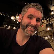 Donald Unruh's Instagram, Twitter & Facebook