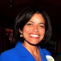 Doris Santos's Instagram, Twitter & Facebook