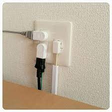 これですっきり ごちゃごちゃ配線を目隠し 整理する方法 ルーター収納 配線 収納 モデム 収納