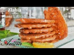 Zlabia Reussie Pour Ramadan 2020 Amour De Cuisine Recette Recette Zlabia Zlabia Cuisine