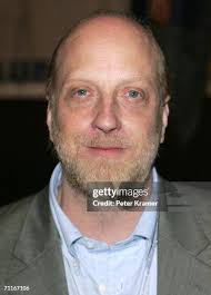 904 Elliott Lewis Photos & High Res Pictures