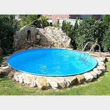 Kleine Pools 9 Modelle Die Sich Ohne Grosses Budget Umsetzen Lassen 2019 Mediterraner Pool Von Homify The Post Kleine Small Pools Backyard Pool Mini Pool