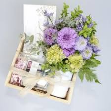 We stock a great collection of beautiful flowers, gift hampers, balloons, chocolates and pamper gifts at our store. 90 Flowers By Urban Flower Ideas Flowers Flower Arrangements Flower Delivery