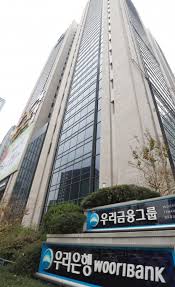 브라이언 오르테가(30, 미국)전 패배를 딛고 ufc 페더급 랭킹 8위 댄 이게(29, 미국)을 꺾고 반등한 정찬성(32, 코리안좀비mma)의 다음 상대로 전 페더급 챔피언이자 현 랭킹 1위 맥스 할로웨이(29, 미국)가 물망에 올랐다. ìš°ë¦¬ê¸ˆìœµ ë°°ë‹¹ ì œí•œ ê¶Œê³  ìˆ˜ìš© ë°°ë‹¹ ê°€ëŠ¥ì´ìµ ëŠ˜ë ¤ ì£¼ì£¼ ë‹¬ëž¬ë‹¤ ë„¤ì´íŠ¸ ë‰´ìŠ¤