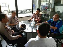 Maybe you would like to learn more about one of these? Kunjungan Kerja Wakapolres Akbp Harley H Silalahi S Ik M Si Ke Pt Presindo Central Batu Ceper Telusur Kabar Patroli