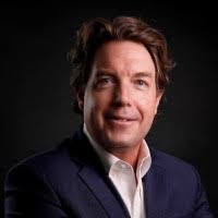 Steven Macphail's Instagram, Twitter & Facebook