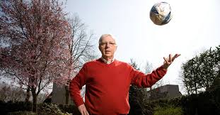 Making a career out of sports journalism. Former Sports Journalist Heinze Bakker 79 Died Netherlands News Live