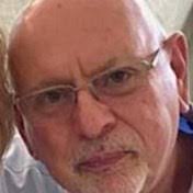 Peter Florek's Instagram, Twitter & Facebook