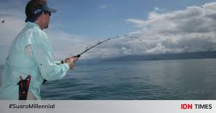 Mancing sampai malam di laut dangkal. Ini Deretan Spot Mancing Terbaik Di Jakarta Asyik Banget