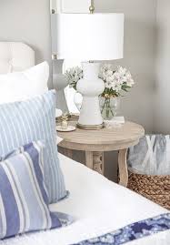 8 colorful decoration ideas for a small bedroom. 7 Simple Summer Bedroom Decorating Ideas Setting For Four
