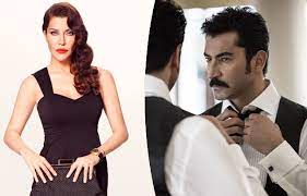 Deniz akkaya 3 ağustos 1977 i̇stanbul 1997 yılında best model of the world yarışması'nda en iyi manken seçildikten sonra bu yönde çalışmalarını sürdürdü. Kenan Imirzalioglu Ve Deniz Akkaya Nin 20 Yil Onceki Hali