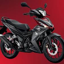 Asasnya, prestasi benelli rfs 150i tidak banyak berbeza dengan honda rs150r dan yamaha y15zr. Comparison Bikesrepublic