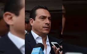 El panista ricardo anaya logró que las fuerzas de izquierda, opuestas a amlo, se unieran político de profesión, con estudios en derecho y ciencias políticas, ricardo anaya cortés, de 39 años, es el. Ricardo Anaya Cortes Ricardo Anaya Cortes El Sol De San Juan Del Rio Noticias Locales Policiacas De Mexico Queretaro Y El Mundo