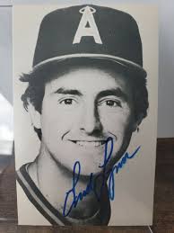 Fred Lynn AUTOGRAPHED vintage postcard
