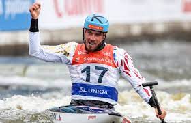 Května 1995) je český vodní slalomář, kanoista závodící v kategorii c1. Fox And Rohan Have A Sunday To Remember Icf Planet Canoe