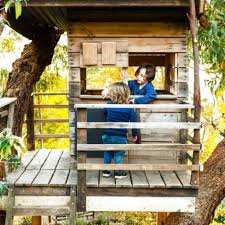 Tree top builders leads several tree house building workshops each year at treehouse world in west chester, pa which are designed to teach you what you need to know to build your own tree house. Second Hand Tree Houses In Ireland 66 Used Tree Houses