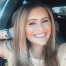 Nicole Baca (nicolebacaa)