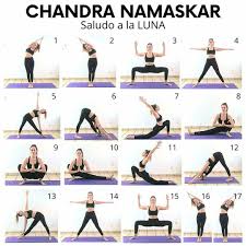 Chandra Namaskar Saludo A La Luna Secuencias De Yoga Clase De Yoga Entrenamiento De Yoga
