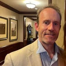 Travis Calhoun's Instagram, Twitter & Facebook