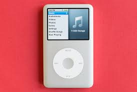 Why I Bought The Last Ipod Classic In The Store Ipod Classic Ipod Apple Products