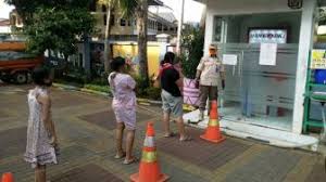Berikut ini merupakan tautan untuk cek status penerimaan kjp terbaru. Cek Atm Dana Kjp Plus Tahap 1 Tahun 2021 Cair Mulai Hari Ini Suara Jakarta