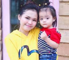 With 225.148k+ followers on tiktok, bella astillah is considered as one of the popular. Bella Astillah Wiki Aliff Aziz S Wife Age Height Family Kids Net Worth