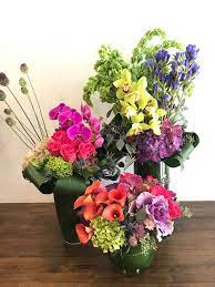 Stunning Grouping Of Arrangements To Go To A Lucky Customer With Phalaenopsis Orchids Calla Lilies Kale R Flower Delivery Flower Subscription Flower Garden
