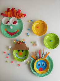 Zu fasching basteln mit kindern? Easypeasy Diy Bunte Clowngesichter Clown Gesichter Fasching Basteln Karneval Basteln Kindern