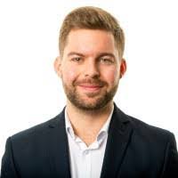 Ben Tipple's Instagram, Twitter & Facebook