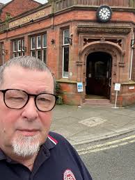 Thank you to everyone who visited my exhibition in Linstock today. We met  some lovely people, some neighbours and also sold a few paintings. We are  open again tomorrow from 10 till