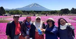 The ultimate bike trip from kanyakumari to kashmir via kochi, goa, vadodara, srinagar and finally arriving at leh. Kashmir Tour Packages From Malaysia Kashmir Halal Tours For Malaysia