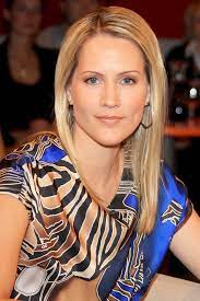judith rakers moderatorin talkshow 3 nach 9 judith rakers rakers gq