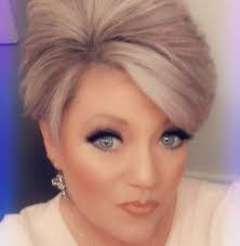 Kim Matherly's Instagram, Twitter & Facebook