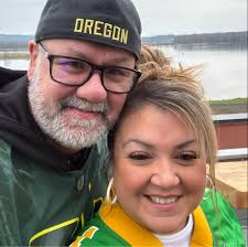 Who recommends a local fence rebuilder in Columbia County?