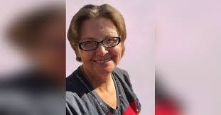 Clarissa Duffy's Instagram, Twitter & Facebook