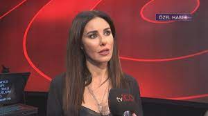 İstanbullu amiral babası haluk ve otelcilik eğitimi almış adana'nın. Defne Samyeli Kizlariyla Kim Kardashian Ve Ailesinin Sov Programini Mi Yapacak Youtube