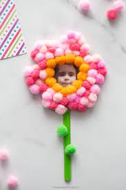 See how to make pom poms for your budding dancer or cheerleader. Pom Pom Flower Craft The Best Ideas For Kids
