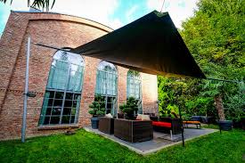 Sonnensegel, sonnenschutz, windsegel für balkon und garten. Sonnensegel Was Bei Starkem Wind Beachtet Werden Sollte