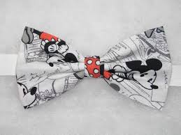 Cartoons Vintage Mickey Pre Tied Bow Tie Cartoon Bow Bow tie for lovers of mickey mouse in a gift box! pinterest
