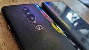 My oneplus 7t pro mclaren edition just arrived and i spent a day playing with it. Hands On Oneplus 7t Pro Mclaren Edition Review 7 Things To Know