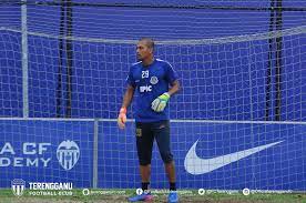 He is a former member of the malaysian national football team. Penjaga Gol Tfc Suffian Abdul Rahman Terlantar Di Hospital