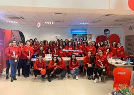 Colección de moda basada en la película the secretary de la diseñadora kate sylvester. Coca Cola Wins U S Secretary Of State S Award For Corporate Excellence For Women S Economic Empowerment Efforts In Azerbaijan U S Embassy In Azerbaijan